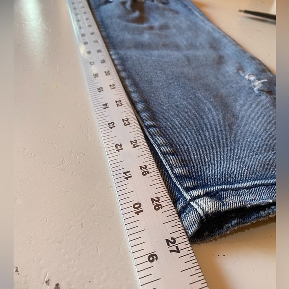 Judy Blue Womens Jeans, Medium Blue, Destroyed Detail, Boyfriend Fit, Size 28 - Picture 8 of 8